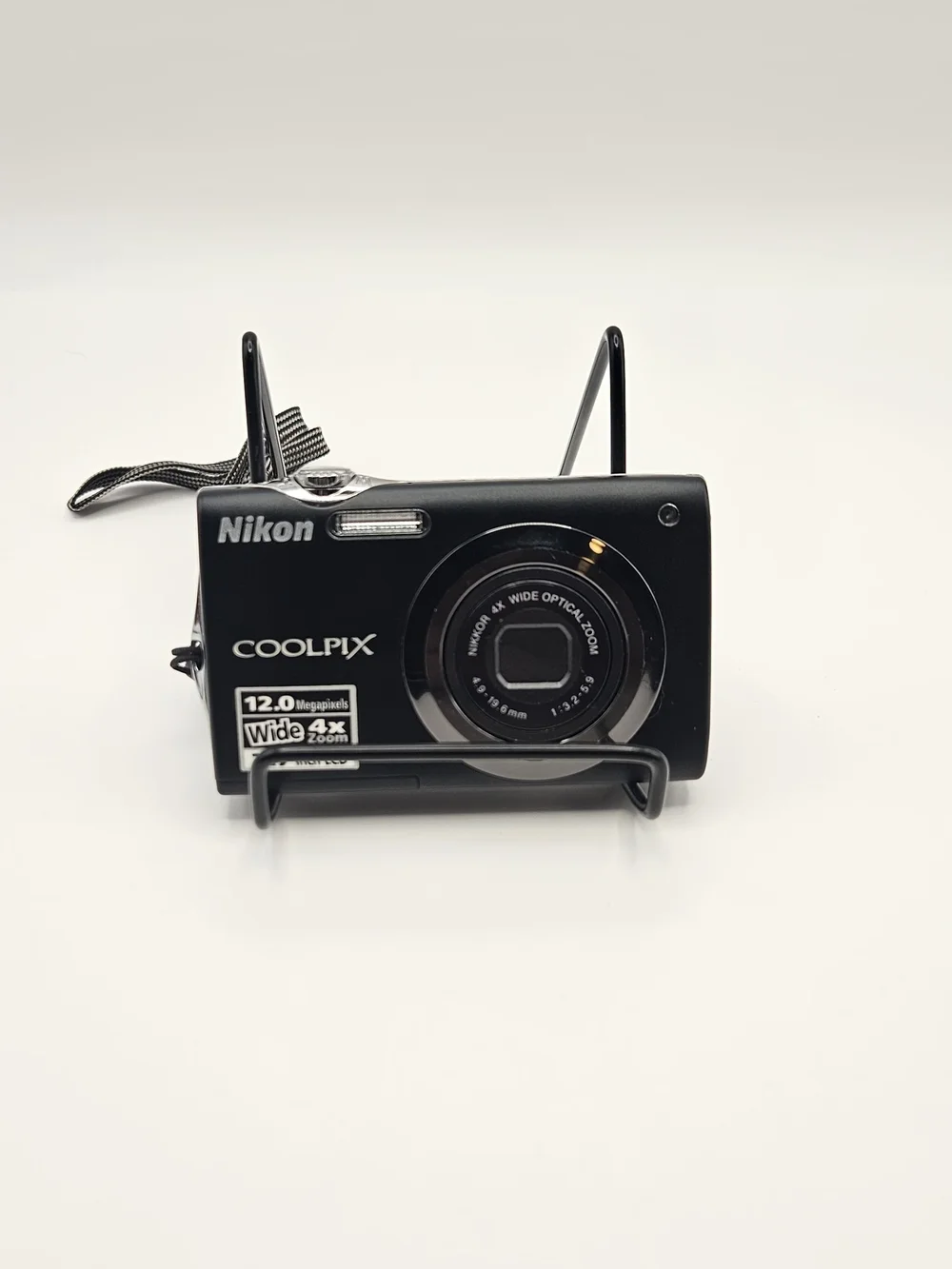 Nikon Coolpix S3000 12.0MP Digital Camera